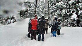 Jouvence, Qc, Canada | Cercle de prire dans la neige